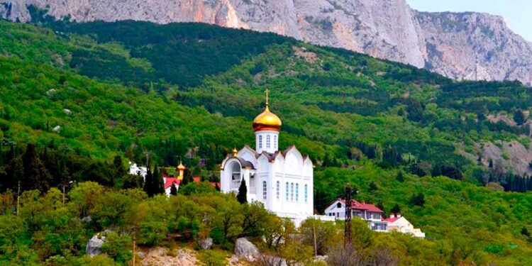 ЮБК. Симеиз. Новая церковь